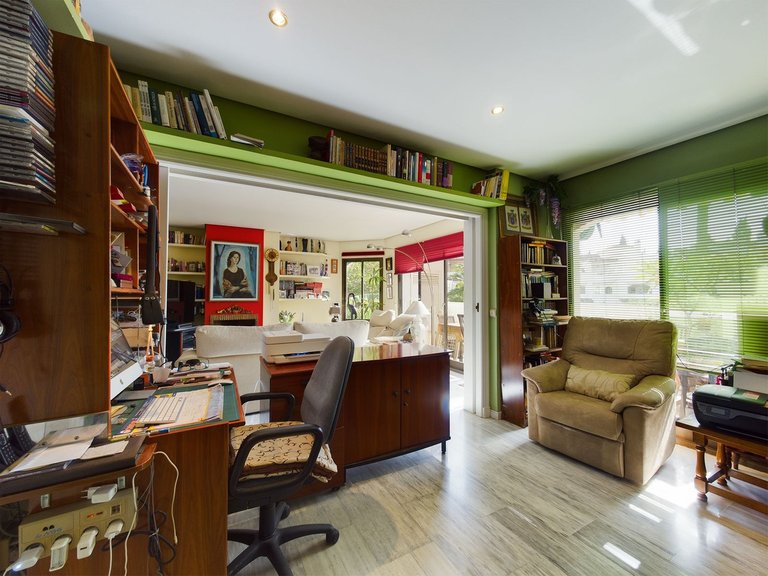 Apartment for  in Elviria, Malaga 8