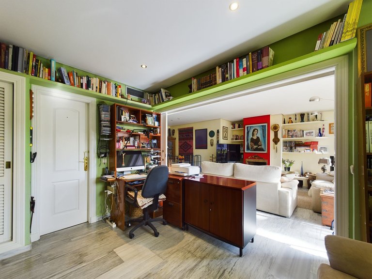 Apartment for  in Elviria, Malaga 9