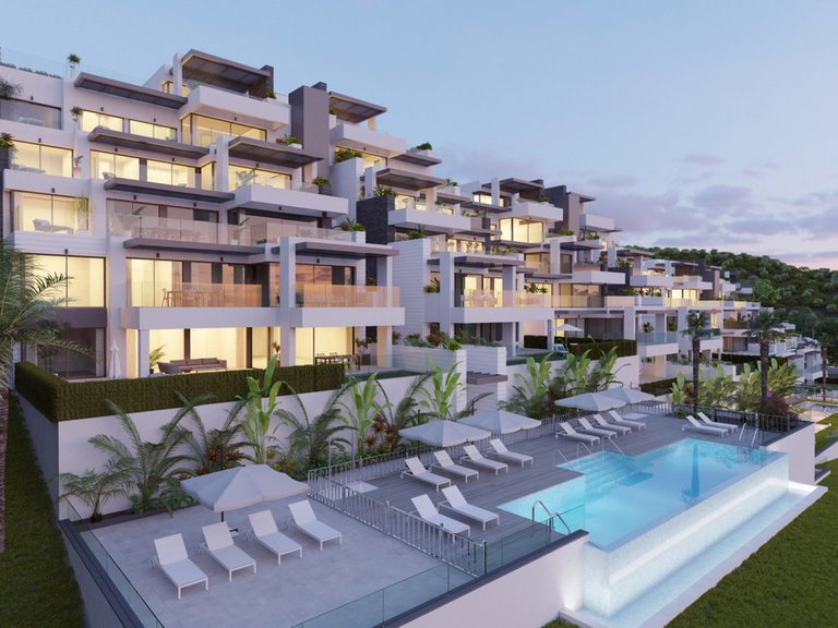 Apartment for Sale in Benahavís, Malaga 1