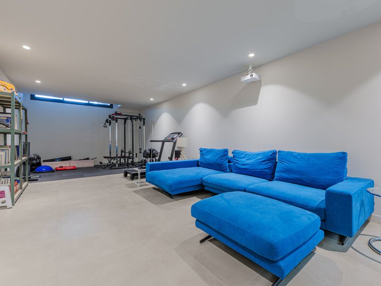 Villa for Sale in Málaga Este, Malaga 38