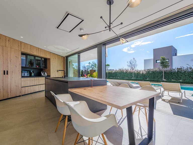 Villa for Sale in Málaga Este, Malaga 8