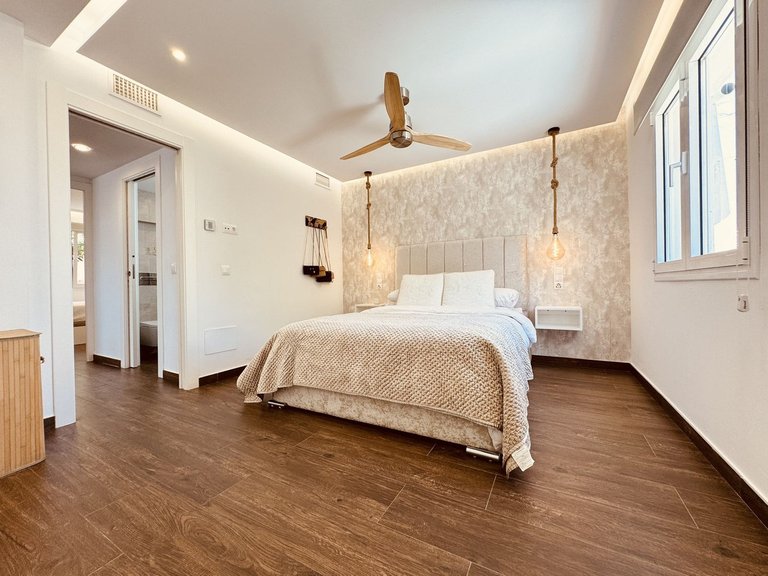 Villa for Sale in Mijas Costa, Malaga 14