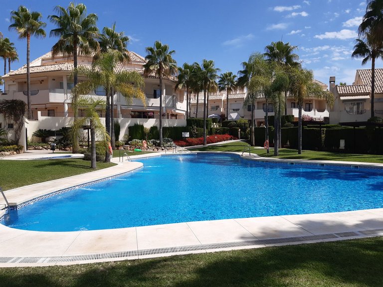 Town House for Sale in Las Chapas, Malaga 4