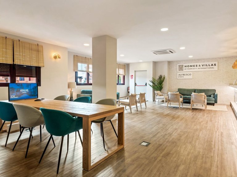 Apartment for Sale in Benahavís, Malaga 15