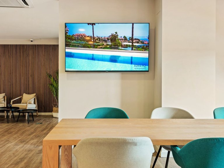Apartment for Sale in Benahavís, Malaga 18