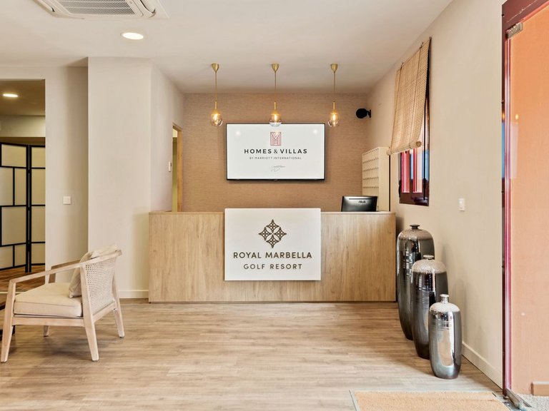 Apartment for Sale in Benahavís, Malaga 19