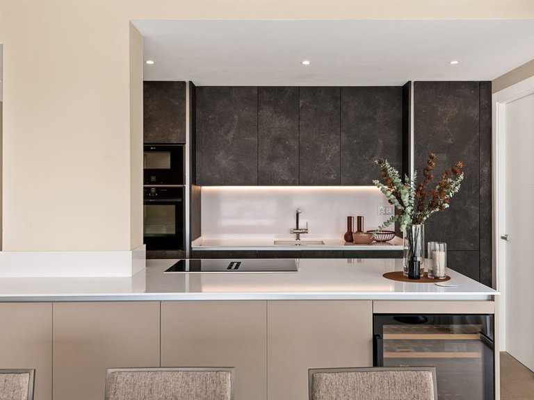 Apartment for Sale in Marbella, Malaga 11