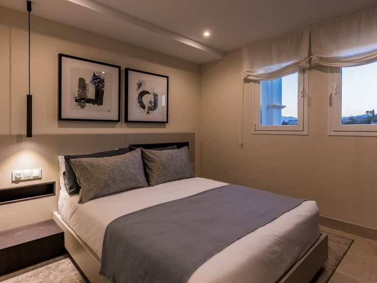 Apartment for Sale in Marbella, Malaga 15