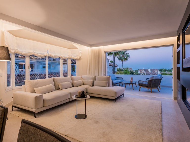 Apartment for Sale in Marbella, Malaga 27