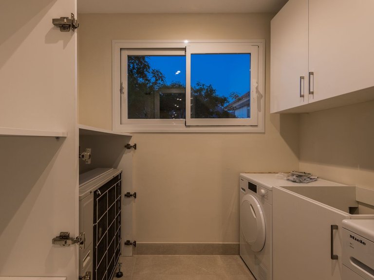 Apartment for Sale in Marbella, Malaga 31