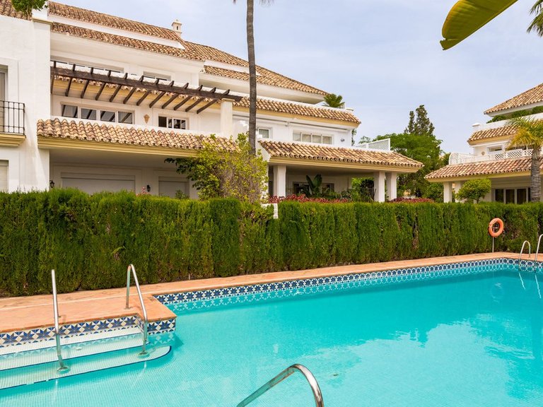 Apartment for Sale in Marbella, Malaga 33