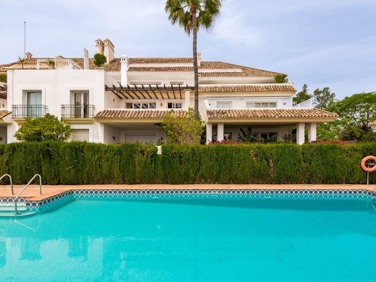 Apartment for Sale in Marbella, Malaga 34
