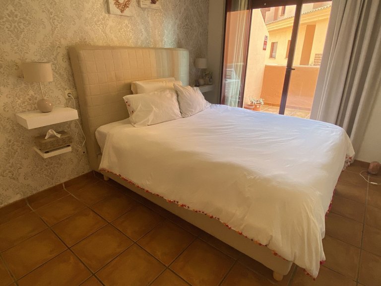 Apartment for Sale in Costa del Sol, El Paraiso, Malaga 17