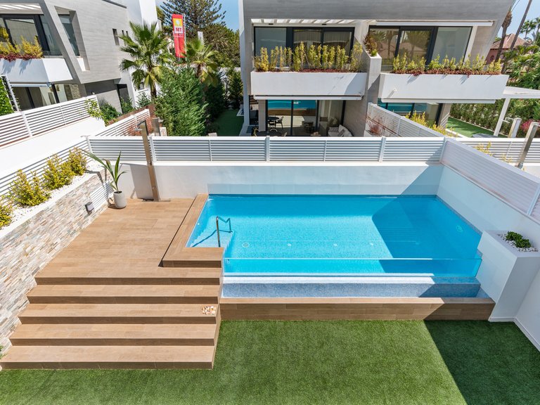 Town House for Sale in Puerto Banús, Malaga 11