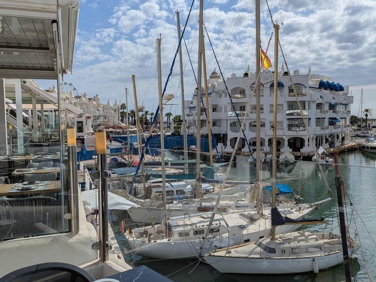 Apartment for Sale in Benalmadena Costa, Malaga 37