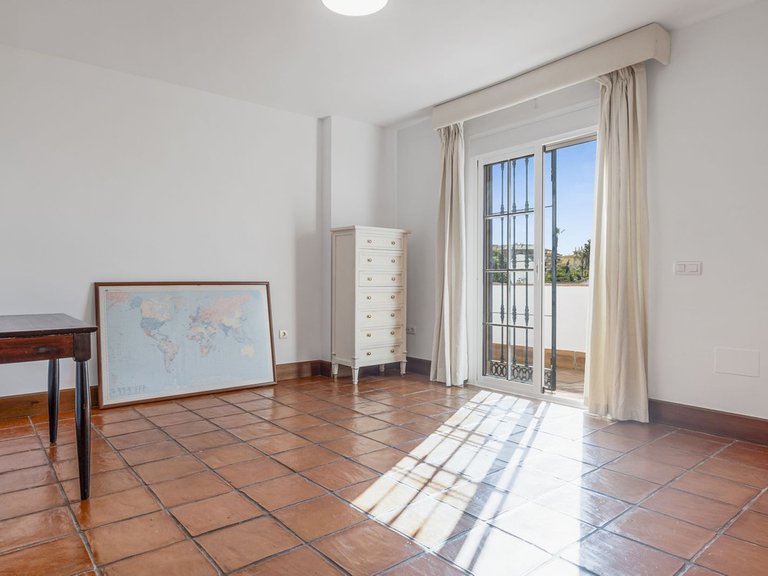 Town House for Sale in San Pedro De Alcántara, Malaga 27