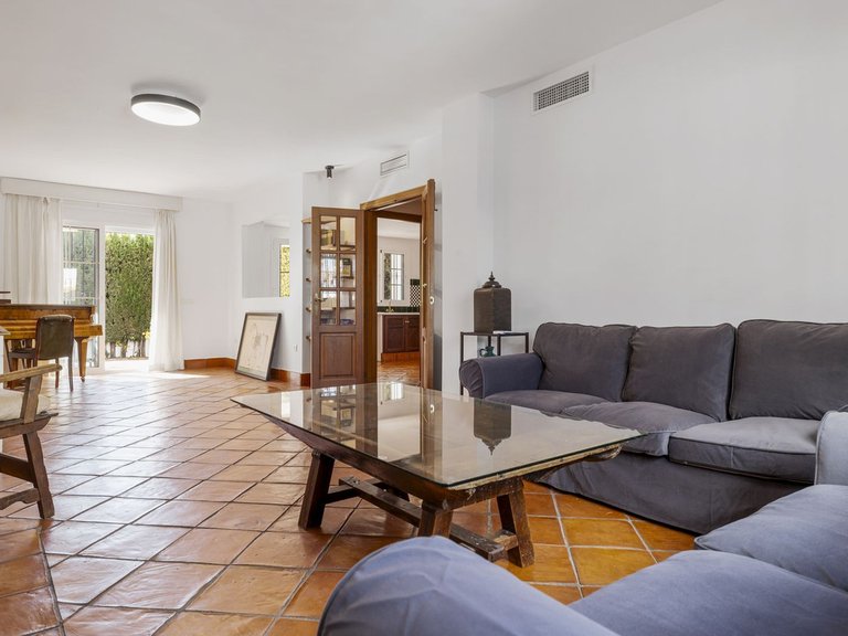 Town House for Sale in San Pedro De Alcántara, Malaga 4