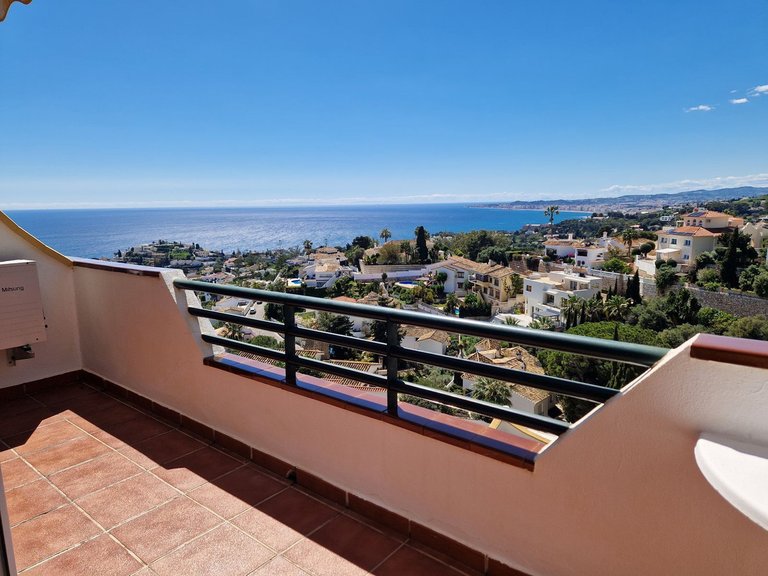 Apartment for Sale in Benalmadena Costa, Malaga 1