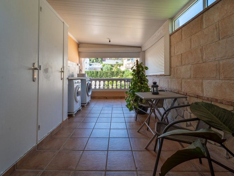 Villa for Sale in Mijas Costa, Malaga 31