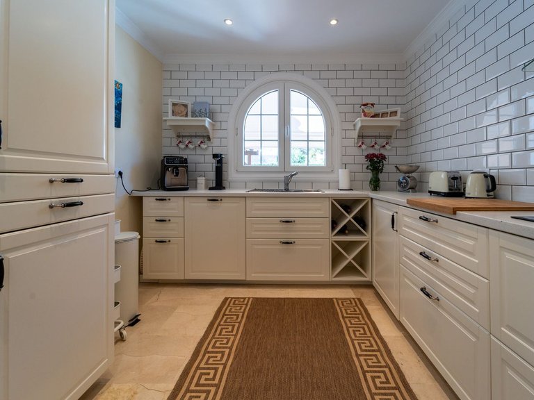 Villa for Sale in Mijas Costa, Malaga 35