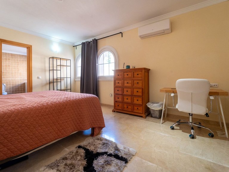 Villa for Sale in Mijas Costa, Malaga 82