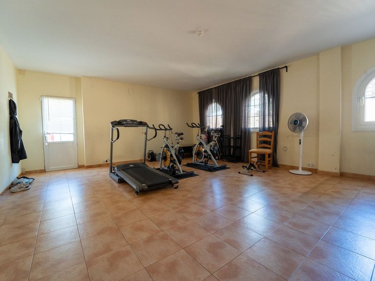 Villa for Sale in Mijas Costa, Malaga 84