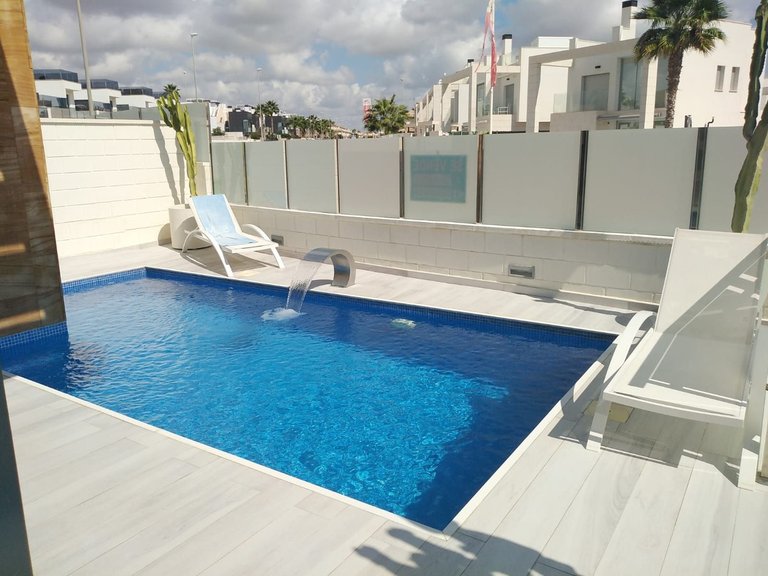 Villa for Sale in Costa Blanca Orihuela Costa, Alicante 2