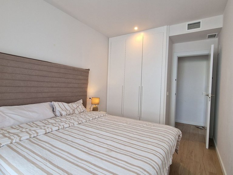 Apartment for Sale in Nueva Andalucía, Malaga 16