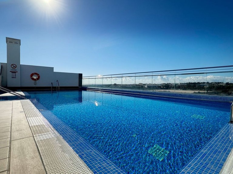 Apartment for Sale in Nueva Andalucía, Malaga 22