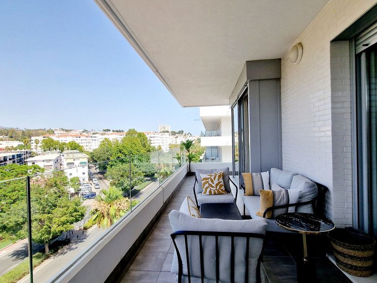 Apartment for Sale in Nueva Andalucía, Malaga 6