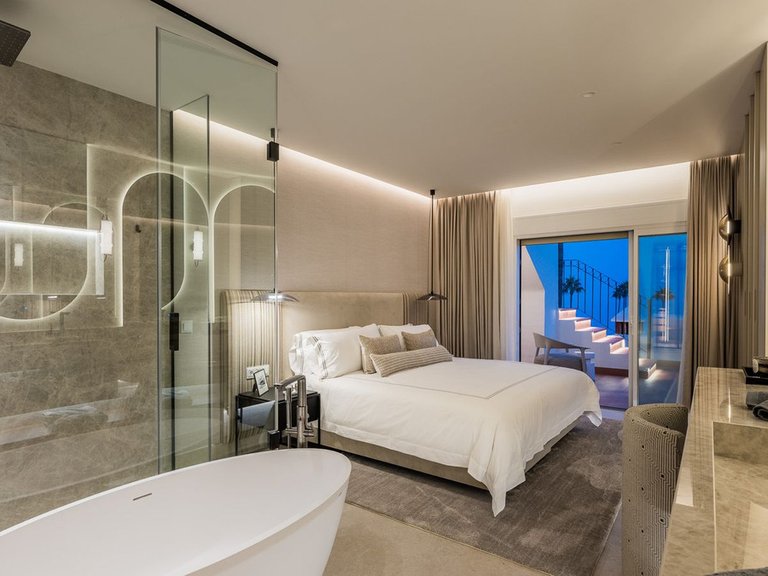 Penthouse for Sale in New Golden Mile, Malaga 49