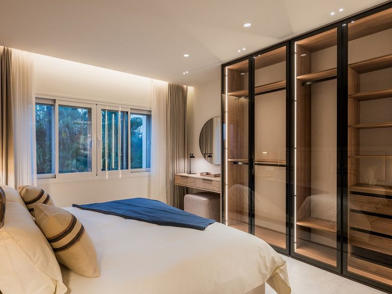 Penthouse for Sale in New Golden Mile, Malaga 51