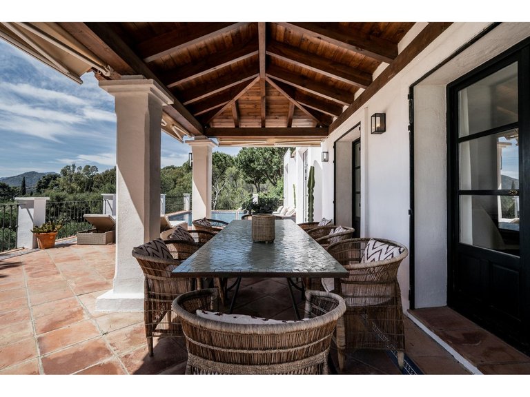 Villa for Sale in El Madroñal, Malaga 18