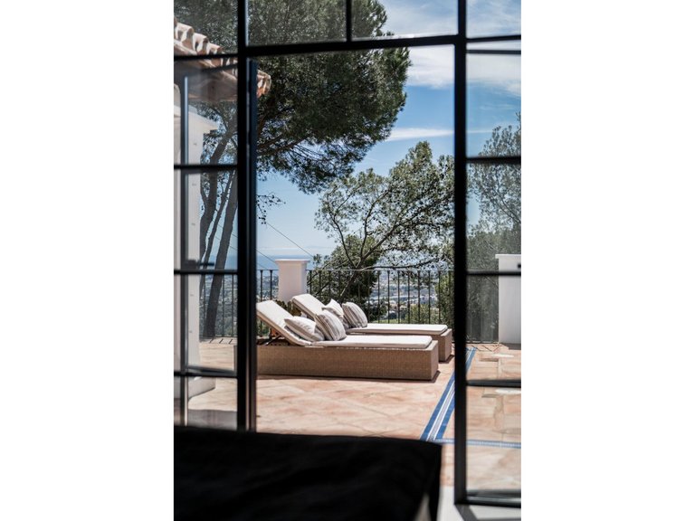 Villa for  in El Madroñal, Malaga 22