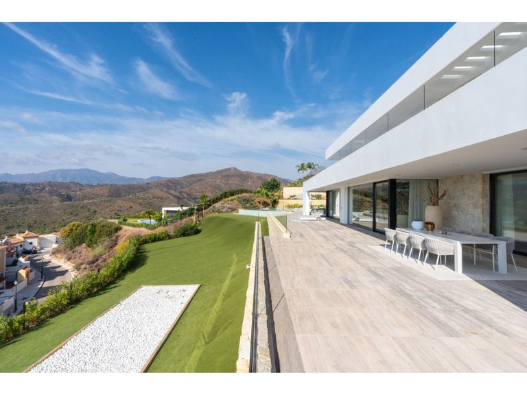 Villa for  in Benahavís, Malaga 7