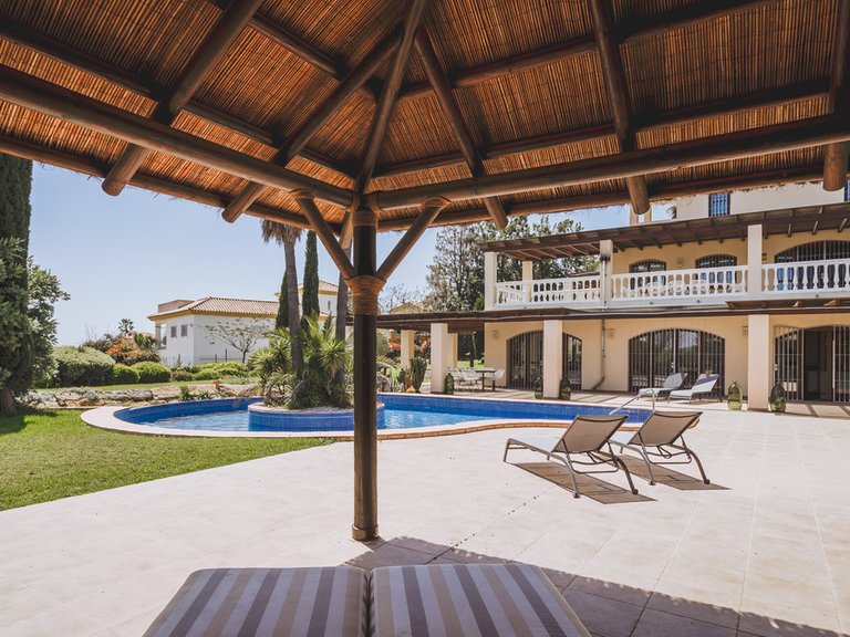 Villa for  in Estepona, Malaga 33