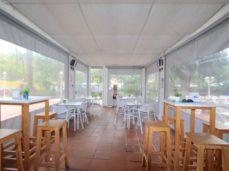 Commercial for Sale in Marbesa, Malaga 3