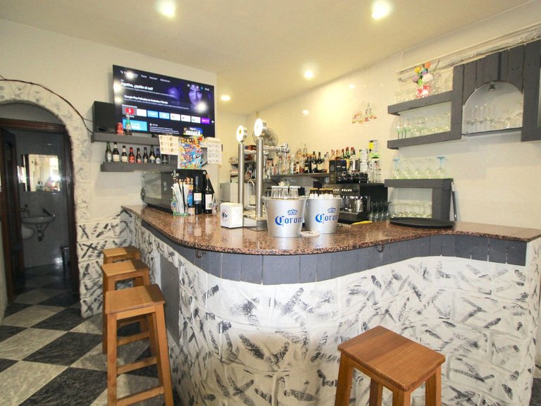 Commercial for Sale in Marbesa, Malaga 5