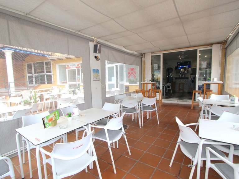 Commercial for Sale in Marbesa, Malaga 8