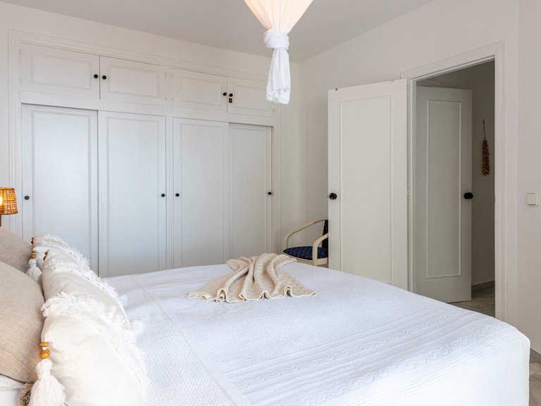 Apartment for Sale in Calahonda, Malaga 21