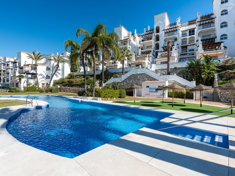 Apartment for Sale in Calahonda, Malaga 7