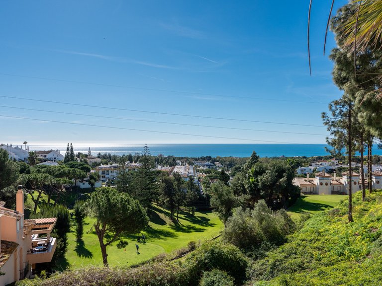 Apartment for Sale in Calahonda, Malaga 8
