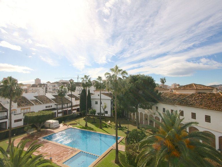 Penthouse for Sale in Costa del Sol Fuengirola, Malaga 1