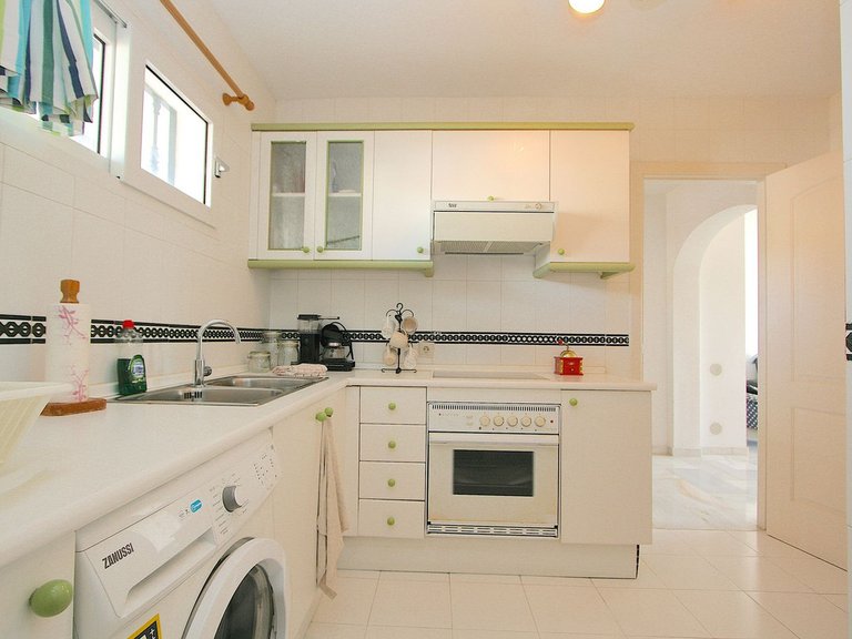 Penthouse for Sale in Costa del Sol Fuengirola, Malaga 11