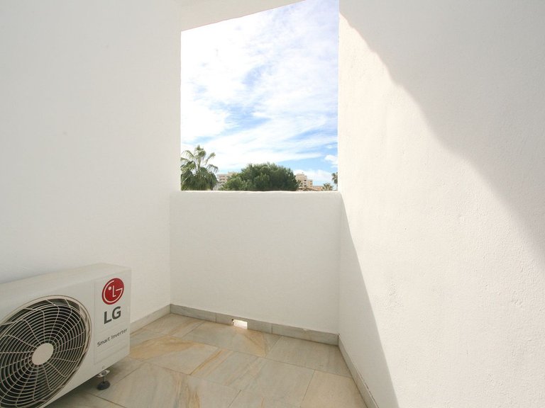 Penthouse for Sale in Costa del Sol Fuengirola, Malaga 19