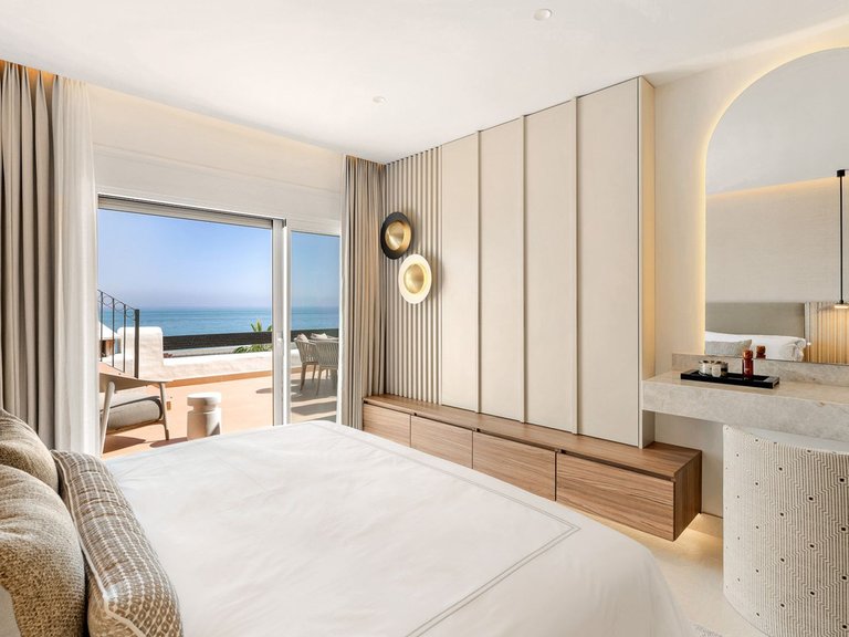 Penthouse for Sale in New Golden Mile, Malaga 16