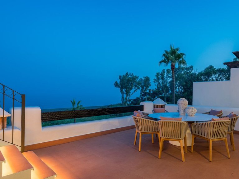Penthouse for Sale in New Golden Mile, Malaga 36