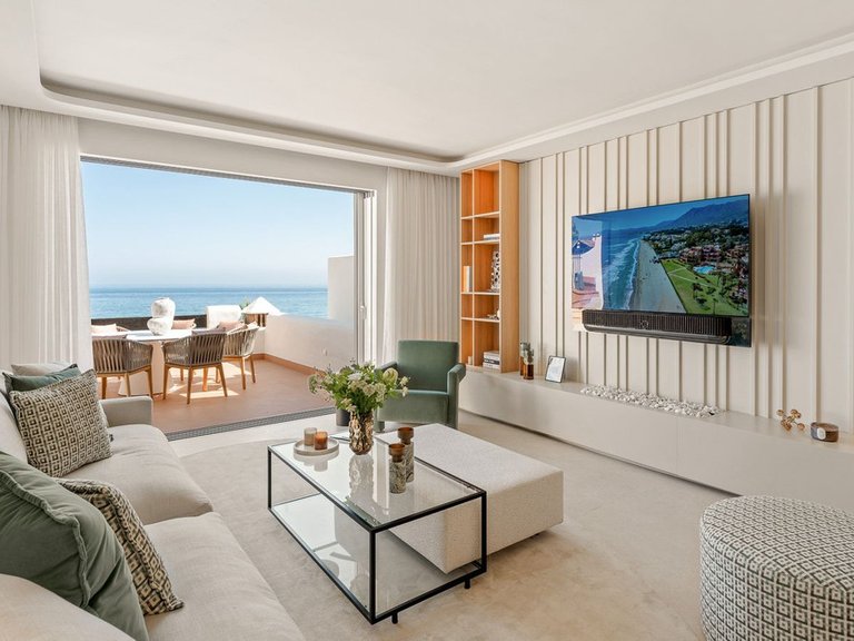 Penthouse for Sale in New Golden Mile, Malaga 8