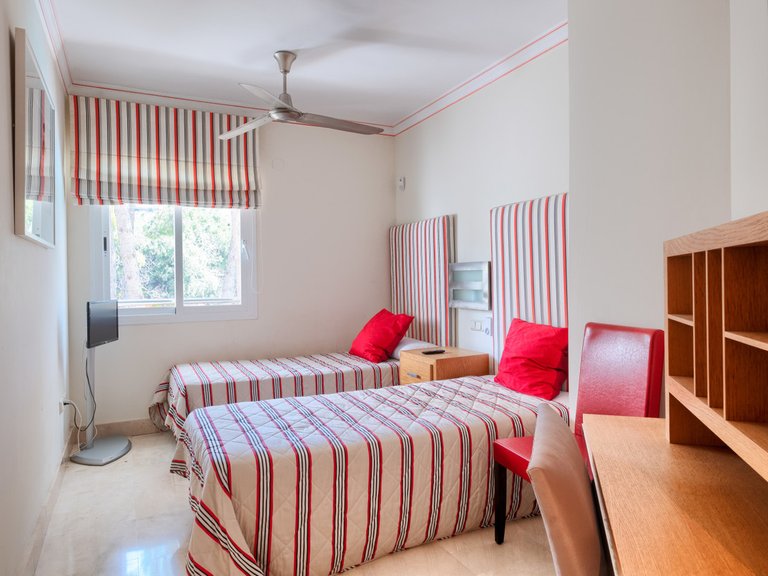 Apartment for Sale in Marbella, Malaga 16