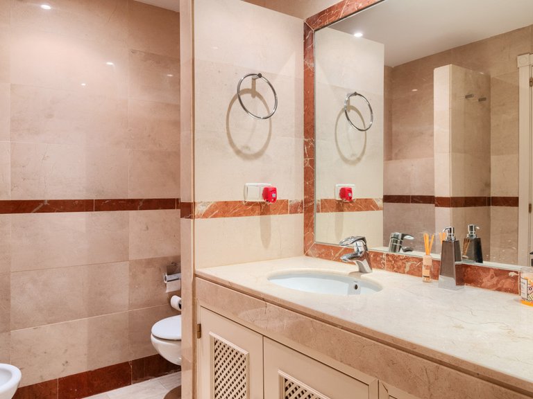 Apartment for Sale in Marbella, Malaga 19